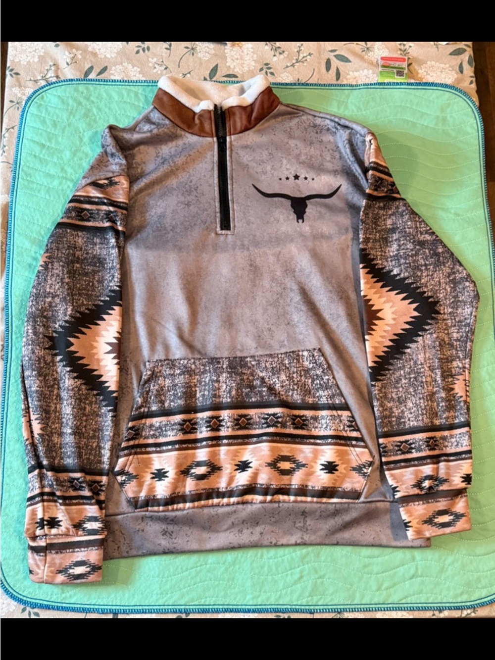 Men's Lightweight Half-Zip Shirt Jacket in Gray and Tan